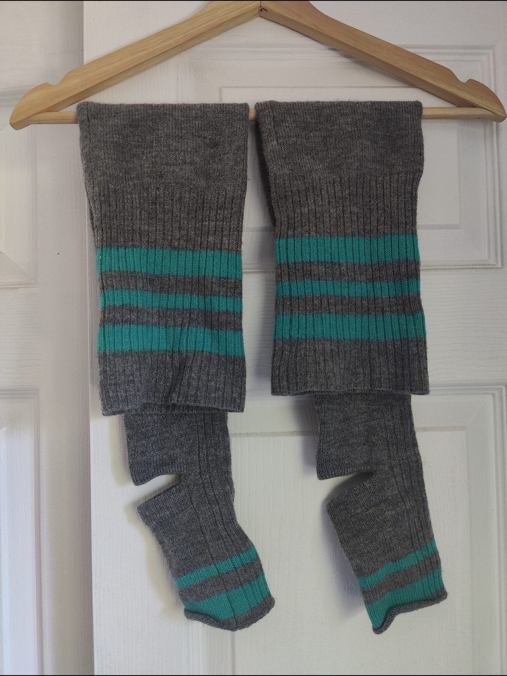 lululemon athletica Gray Leg warmers with Teal Stripes